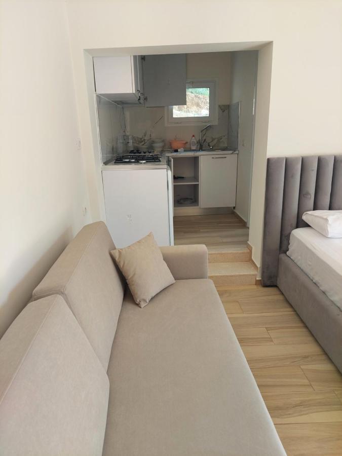 Vlorë Sole Inn מראה חיצוני תמונה