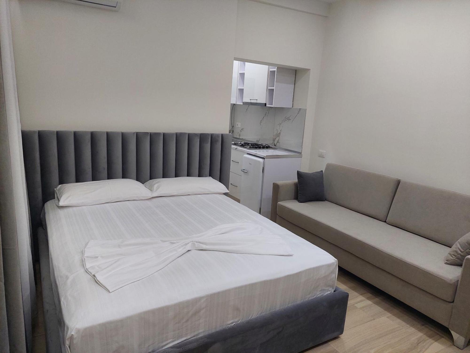 Vlorë Sole Inn מראה חיצוני תמונה